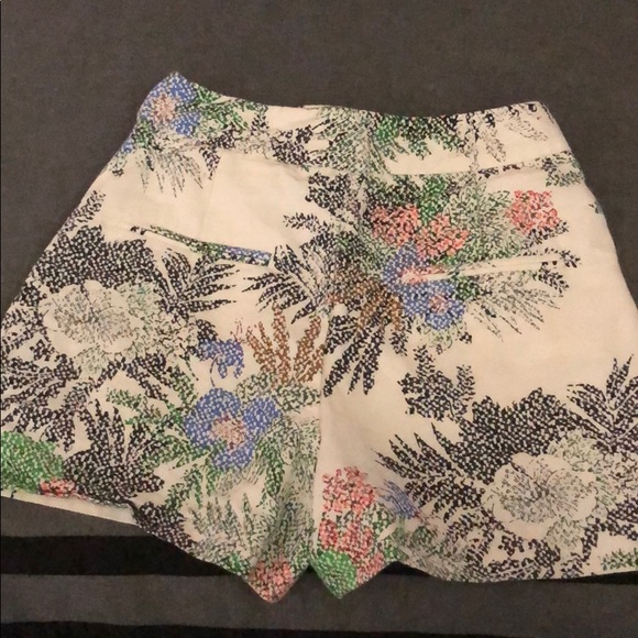 Short - Picture 3 of 3